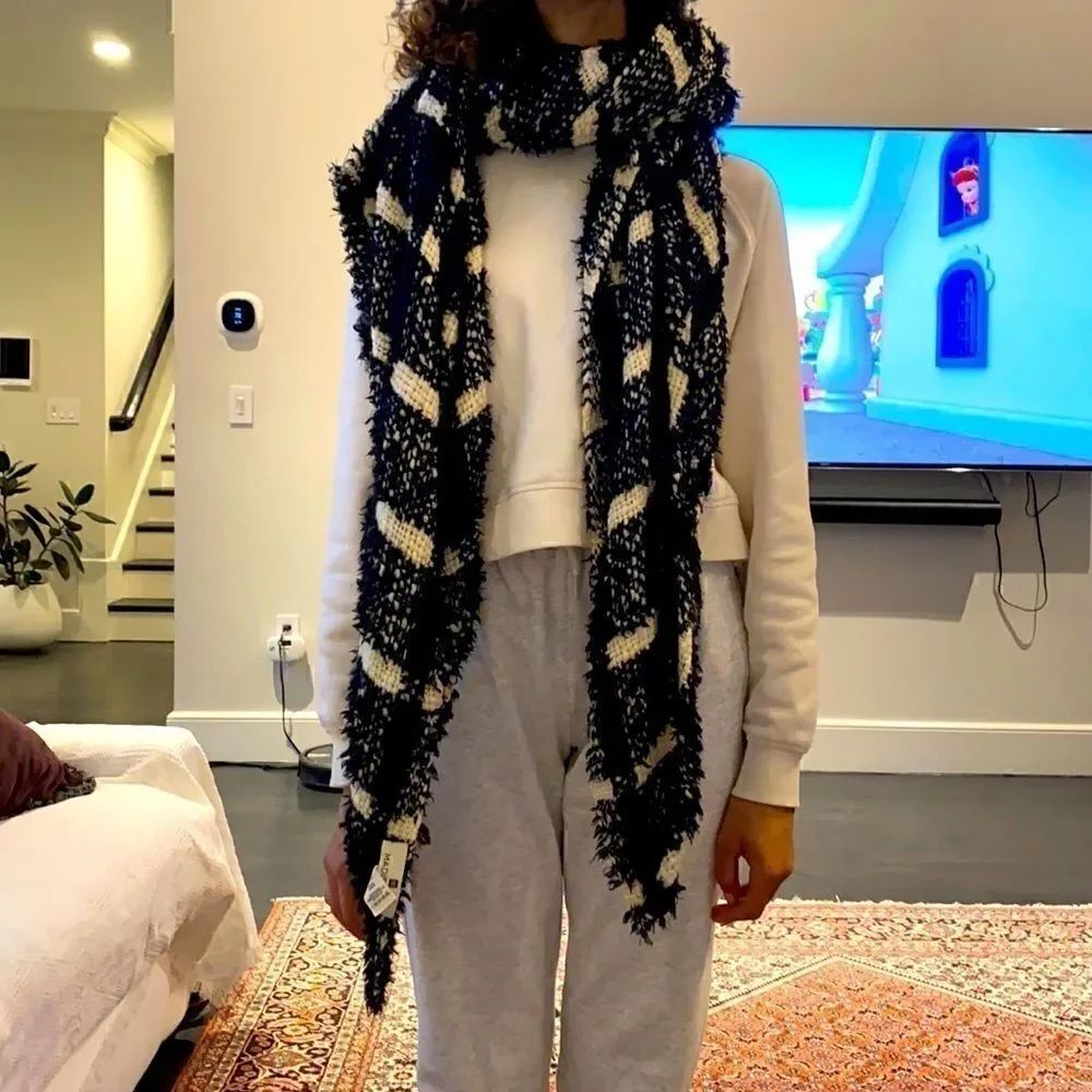 Black and white super soft scarf